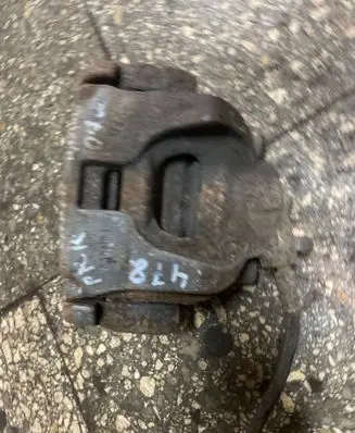 Ford Mondeo MK IV Front brake caliper