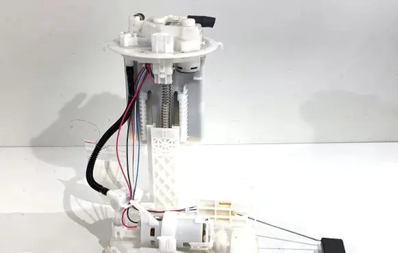 Lexus LBX In-tank fuel pump 7702052680