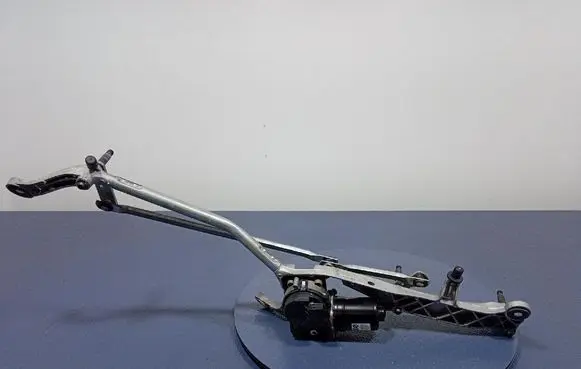 BMW iX3 G08 Front wiper linkage and motor 5A19E47