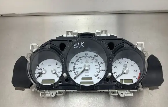 Mercedes-Benz SLK R170 Speedometer (instrument cluster) A1705407111 88458012 110080095