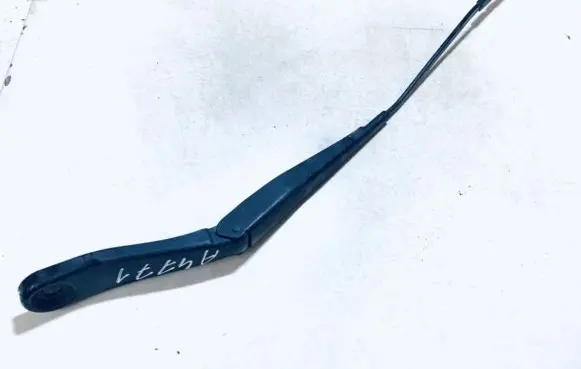 Ford Mondeo MK IV Front wiper blade arm 7s7117526bd