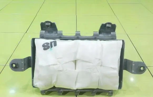 Suzuki SX4 Steering wheel airbag 7392079J00 AIRABG