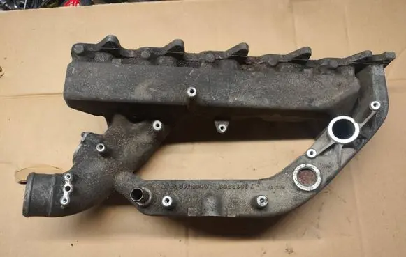 Jeep Grand Cherokee (WJ) Intake manifold A6650900037 72823303