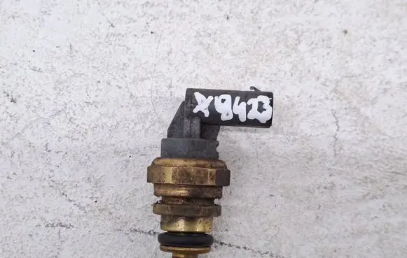 Ford Kuga III Coolant temperature sensor GK2A12A648AA