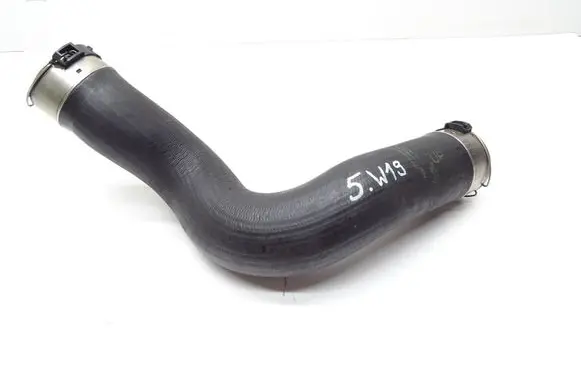 BMW 5 F10 F11 Intercooler hose/pipe 8571897
