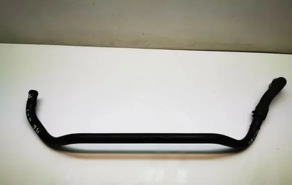 Mercedes-Benz CLS C219 Engine coolant pipe/hose