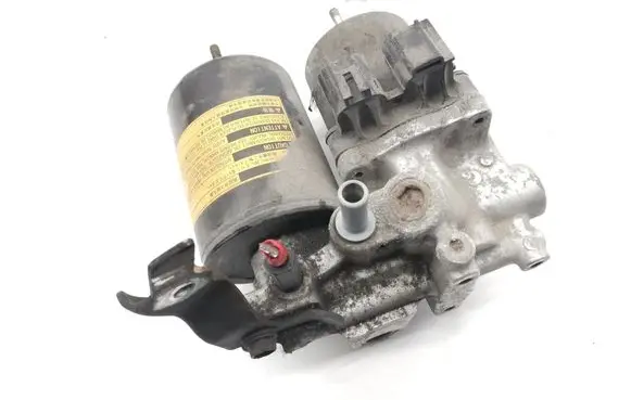Toyota Prius (XW30) Vacuum pump 4707047050