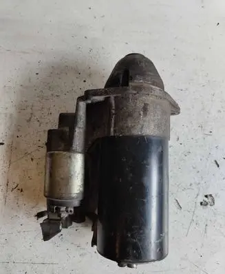 Mercedes-Benz B W245 Starter motor A0051517401