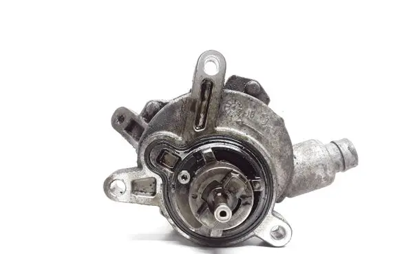 Volvo XC70 Vacuum pump 08699237