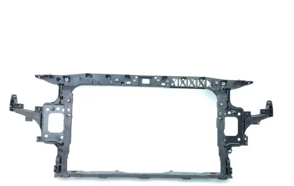 Hyundai i30 Front bodywork piece 64101S0000