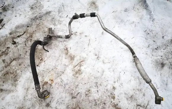 Volkswagen Jetta V Air conditioning (A/C) pipe/hose