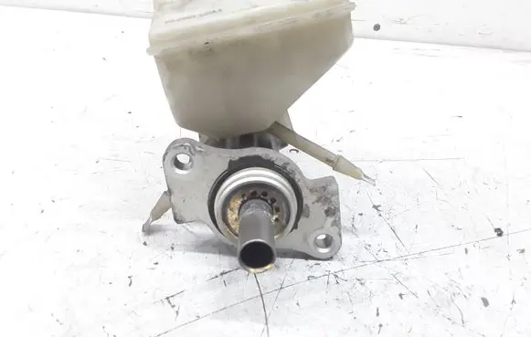 Volvo XC90 Master brake cylinder 8683272