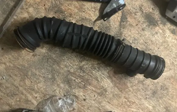 Citroen C-Crosser Intercooler hose/pipe