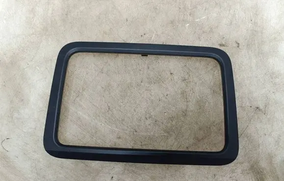 Skoda Roomster (5J) Radio/GPS head unit trim 5J0858069