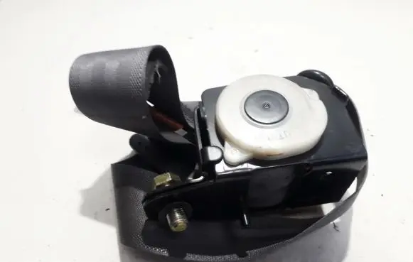 Mitsubishi Galant Rear seatbelt TKABOEN212 TK-ABO-EN212