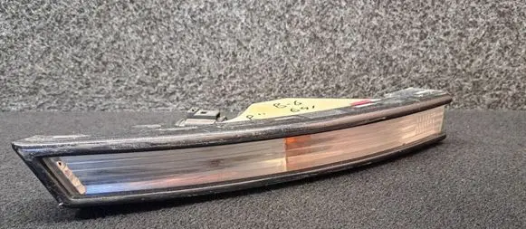 Volkswagen PASSAT B6 Front indicator light 3C0953042E 3C0807718A