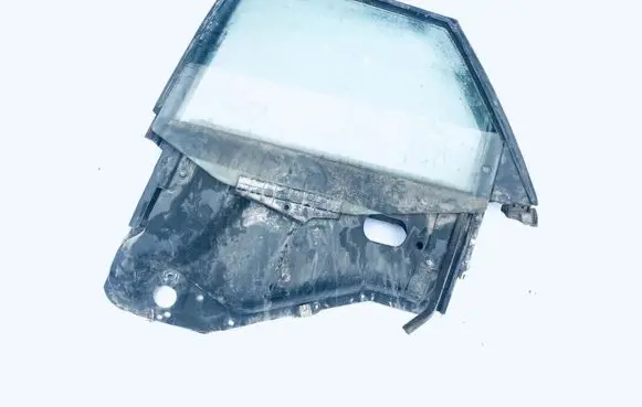Audi 80 90 B3 Rear door window/glass frame 