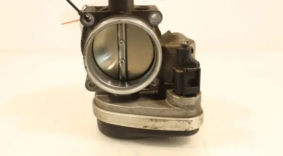 BMW 1 E81 E87 Throttle body valve 408238425005