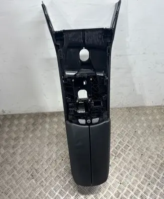 BMW 7 F01 F02 F03 F04 Armrest 9112677 58450713