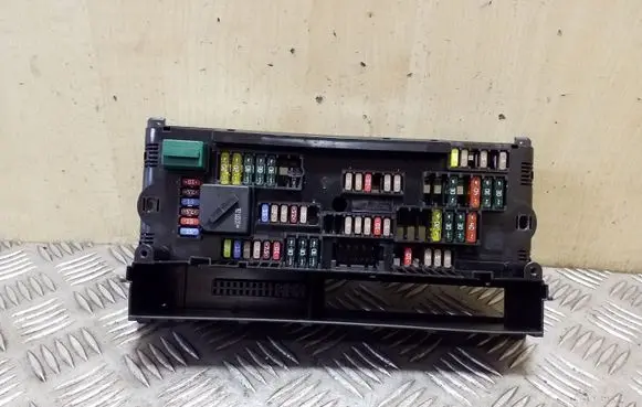 BMW X3 F25 Fuse module 9210863