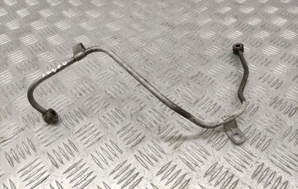 Opel Vivaro Turbo turbocharger oiling pipe/hose