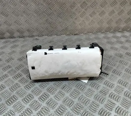 Passenger airbag