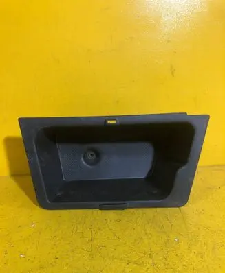 Chevrolet Captiva Glove box 96630545