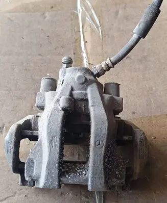 Mercedes-Benz E W212 Rear brake caliper