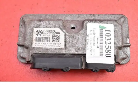 Skoda Roomster (5J) Engine control unit/module ECU 03C906024CF