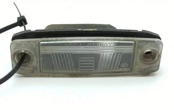 Hyundai i40 Number plate light