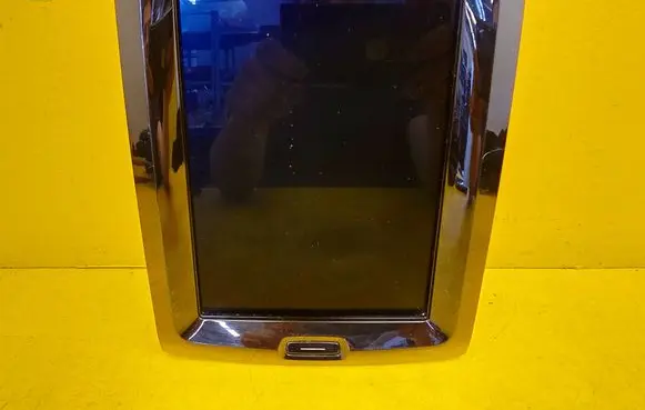 Volvo XC60 Screen/display/small screen 32247465AA 32247466AA