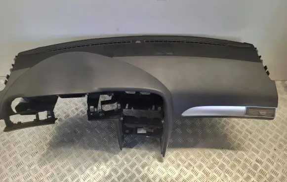 Audi A6 S6 C6 4F Dashboard 4F1857041R 4932413 06130207