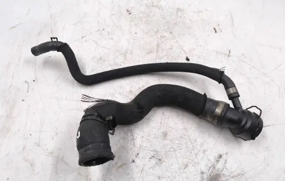 Audi A4 S4 B6 8E 8H Engine coolant pipe/hose