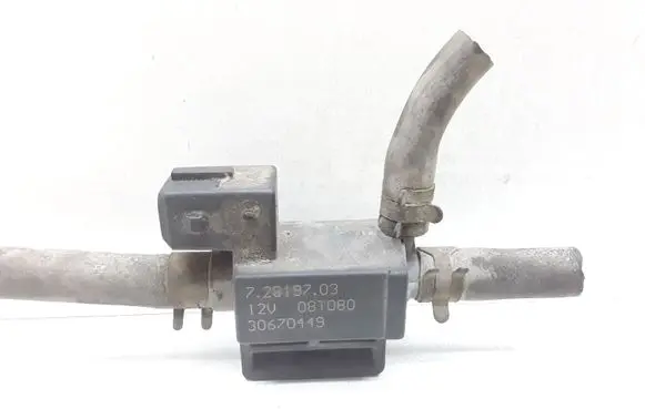 Volvo V70 Turbo solenoid valve 30670449 72819703