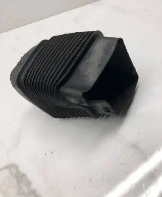 Audi A6 S6 C6 4F Air intake duct part 4F0129740C