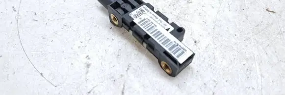 Volkswagen Phaeton Airbag deployment crash/impact sensor 8E0959643D