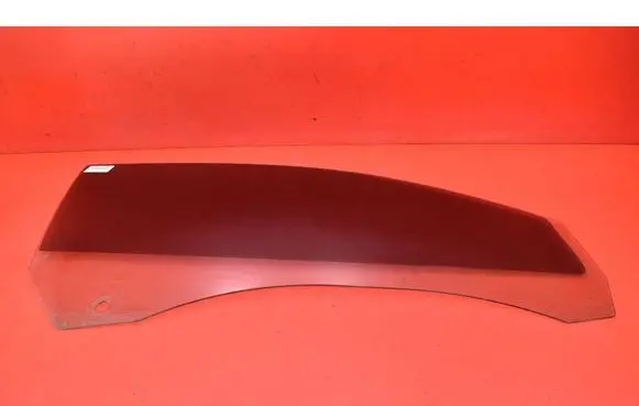 Audi A5 8T 8F Front door window glass four-door 