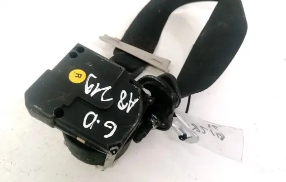 Opel Astra G Rear seatbelt 90560642 E1040173
