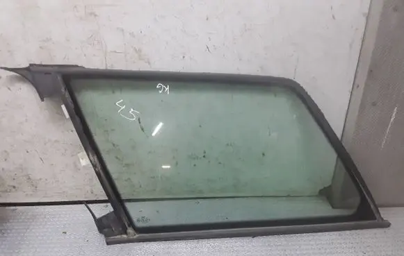 Audi A4 S4 B5 8D Rear side window