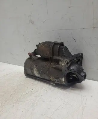 Renault Laguna II Starter motor D7R49