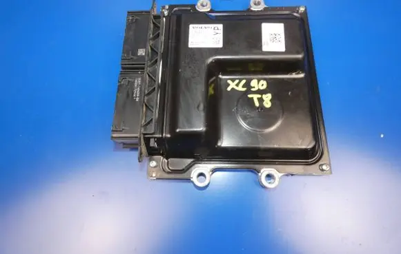 Volvo XC90 Engine control unit/module ECU 31452233 0000051722 MB2797009632