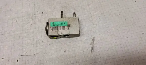 Fiat Bravo Air conditioning (A/C) expansion valve A310010E0 52207290