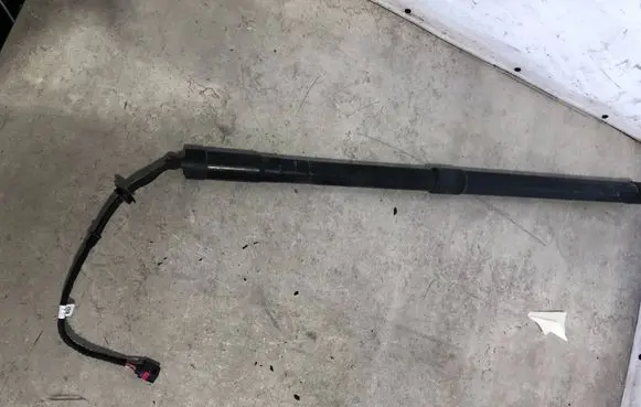 Land Rover Range Rover Sport L494 Tailgate/trunk strut/damper CPLA70354BC
