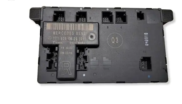 Mercedes-Benz SLK R171 Door control unit/module 1718200626