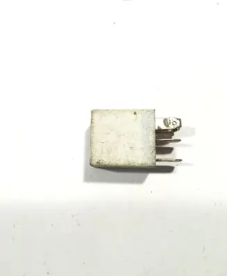 Mitsubishi Pajero Other relay MB629084 0391D6