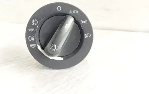 Audi A6 S6 C6 4F Light switch