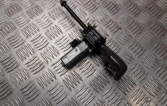 Mercedes-Benz S W222 Seat adjustment motor P1172500405