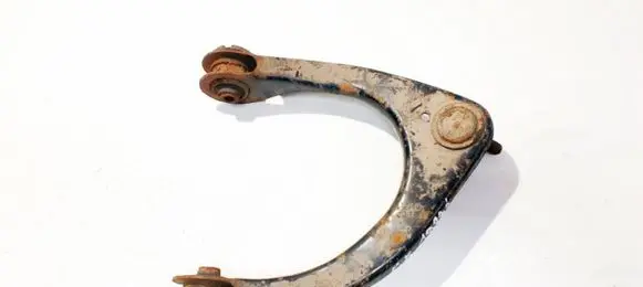 Lexus IS 220D-250-350 Front lower control arm/wishbone