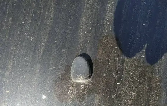 Windshield washer spray nozzle