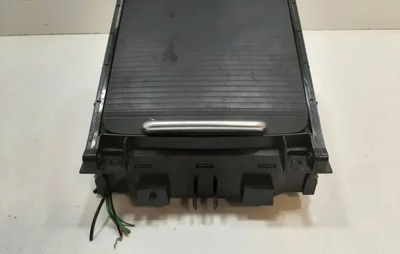 Volvo V50 Cup holder 39997575 390228